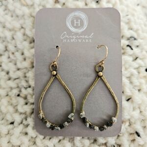 Original Hardware Garnet Hill Raw Diamond Lotus Drop Earrings Dangle New